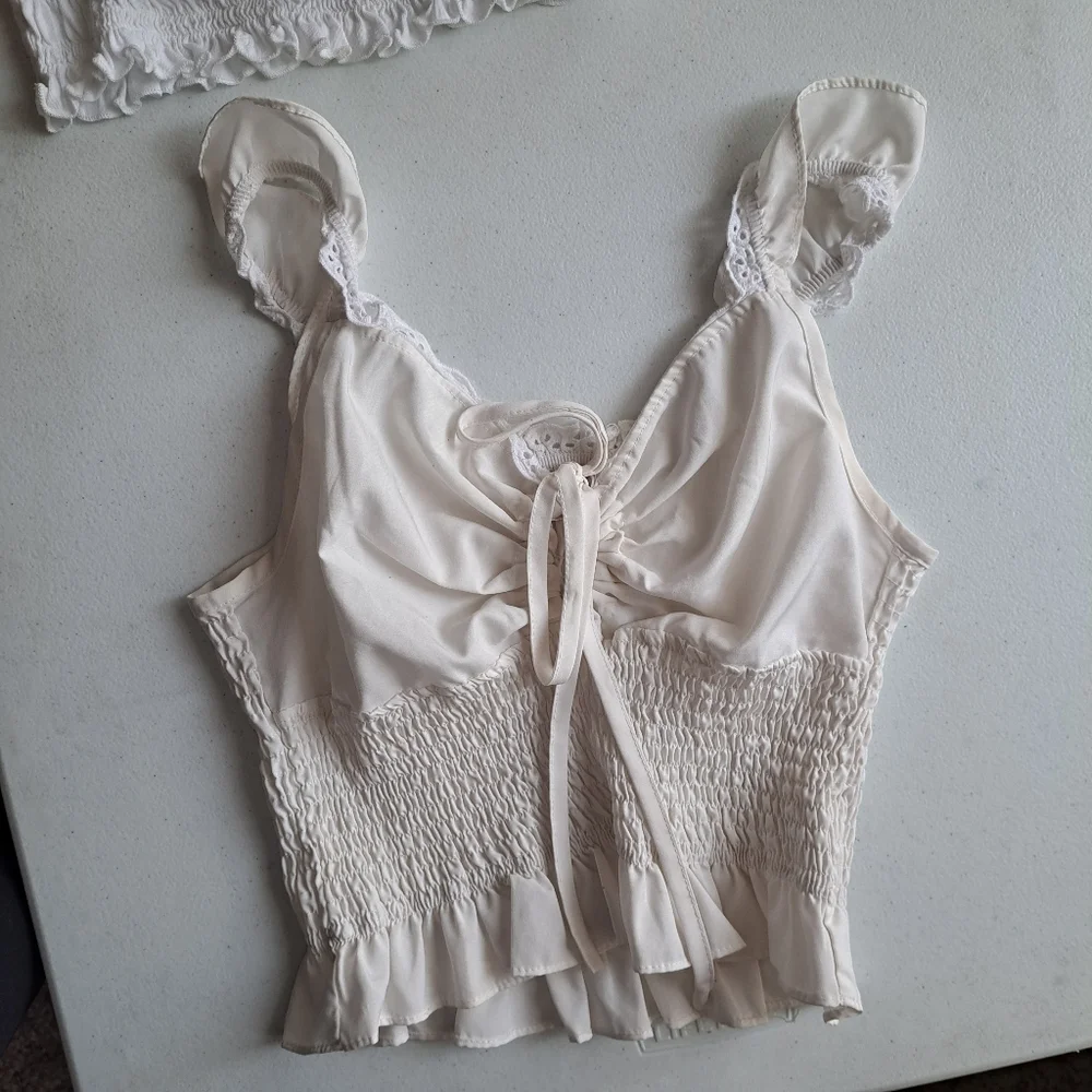 White 4 Tops Bundle - Picture 4 of 12